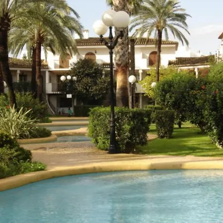 Adosado, Duplex De Dos Alturas, Primera Linea De Playa En Denia Denia